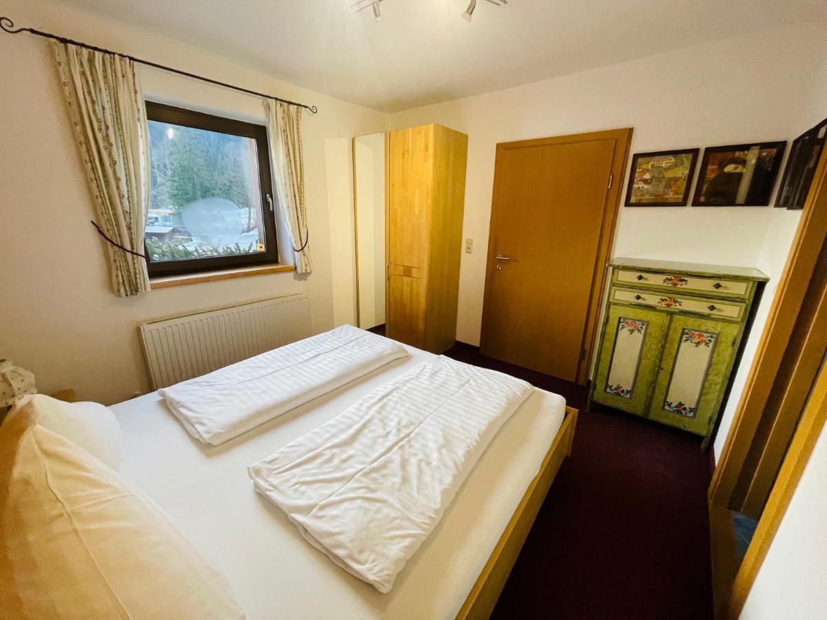 Natursport Heutal Appartements Ski-In & Ski-Out Unken Exterior photo